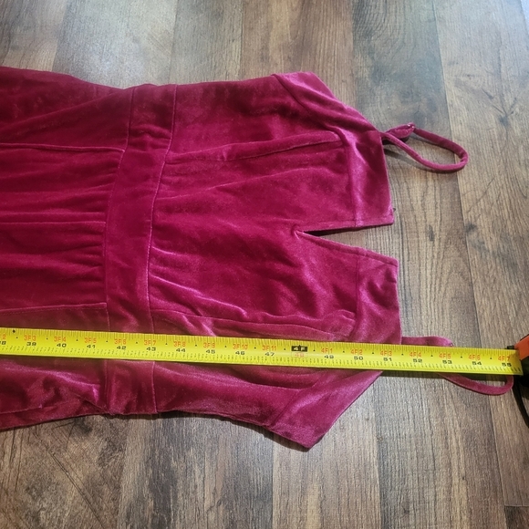 Blencot Women's Pink Sleeveless Velvet Wide Leg Overall Jumpsuit Size Small - Picture 4 of 10